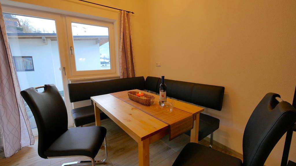 Apartment Lanser Fügen Chambre photo