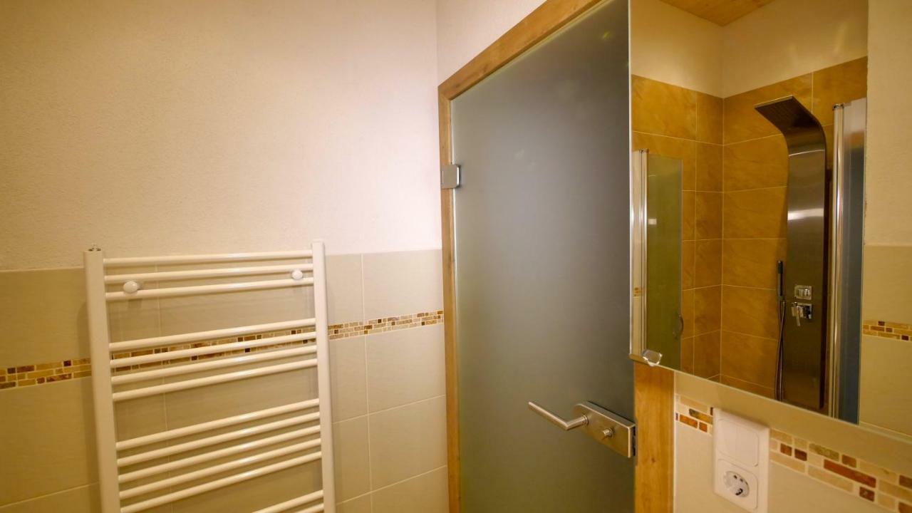Apartment Lanser Fügen Extérieur photo